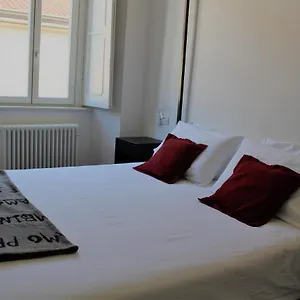 Apartment Palazzo Della Torre Elegant In