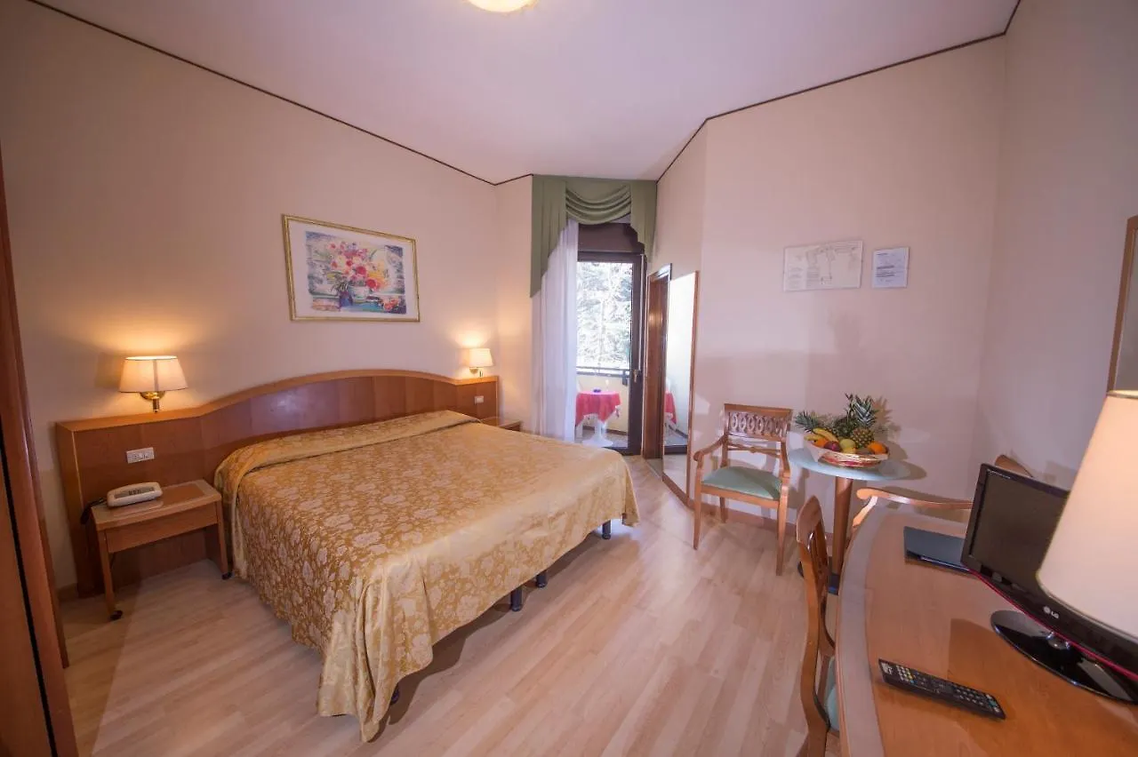 Hotel Terme Milano Abano Terme 3*,  Italia